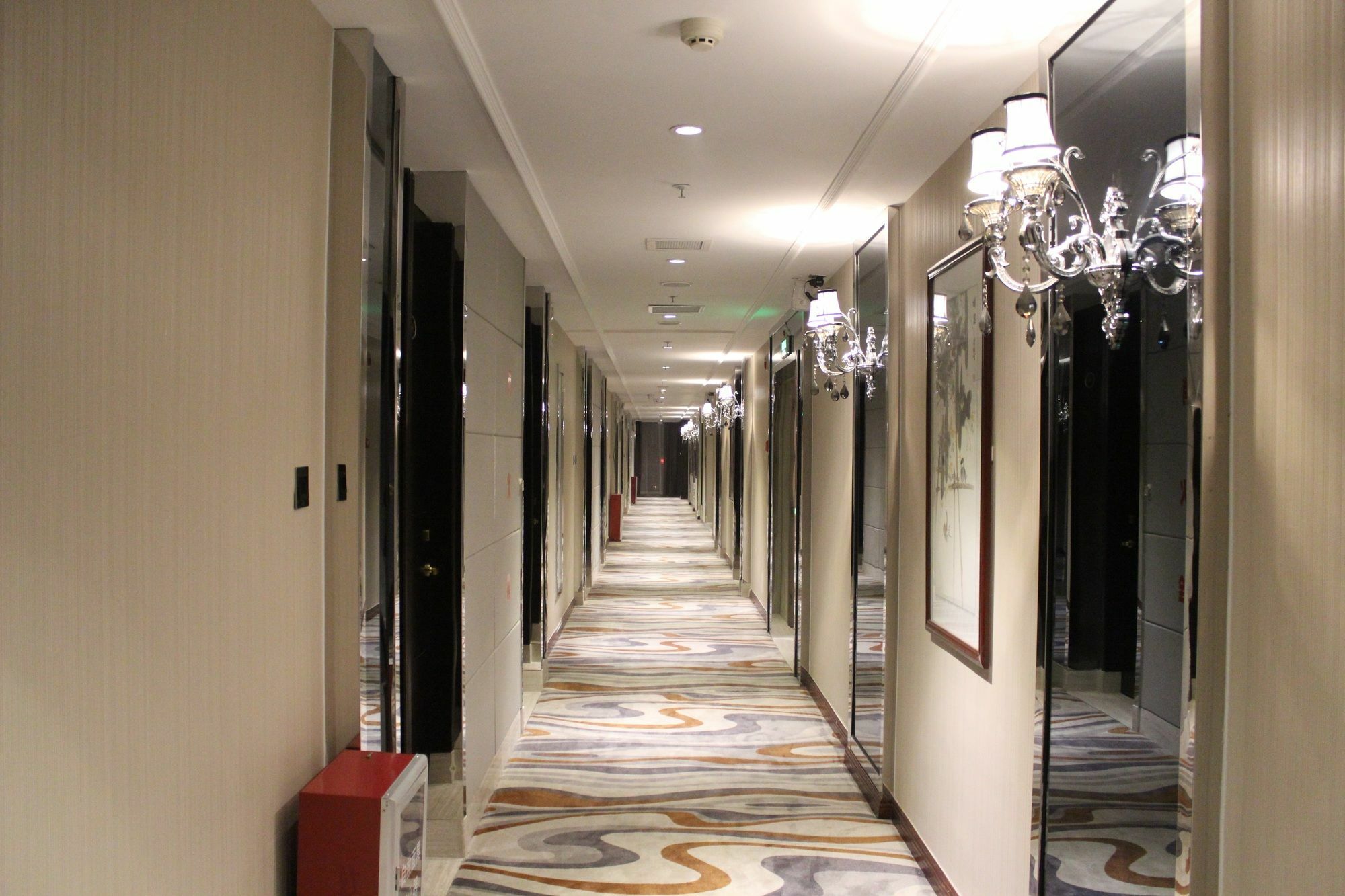 Junfu Hotel Kuangcsou Kültér fotó